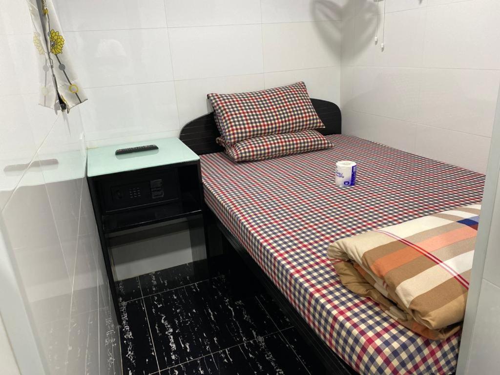 New Day Night Hostel Hong Kong Dış mekan fotoğraf