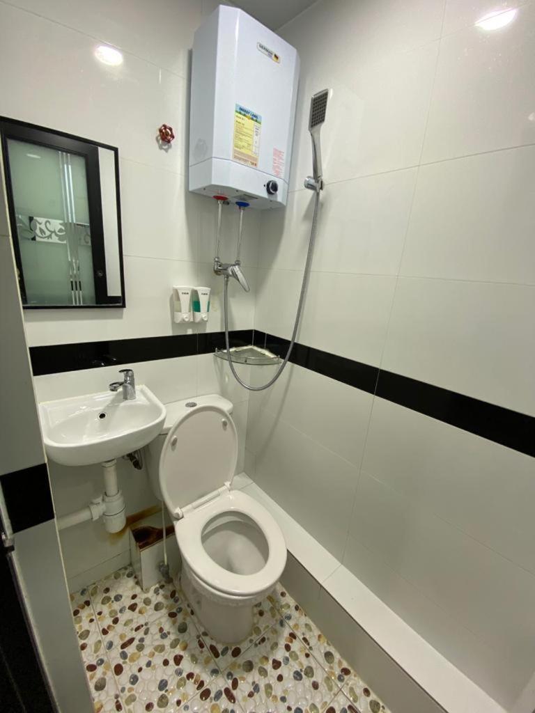 New Day Night Hostel Hong Kong Dış mekan fotoğraf
